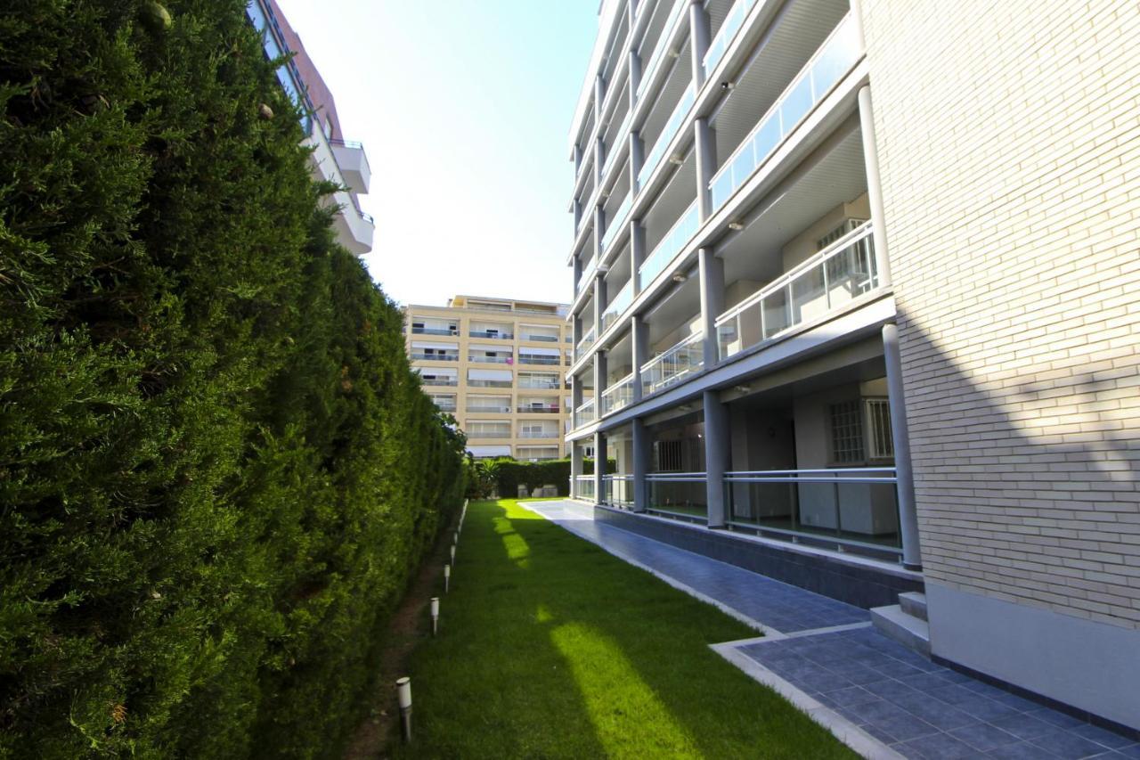 Roura 2 Planet Costa Dorada Apartment La Pineda Exterior photo